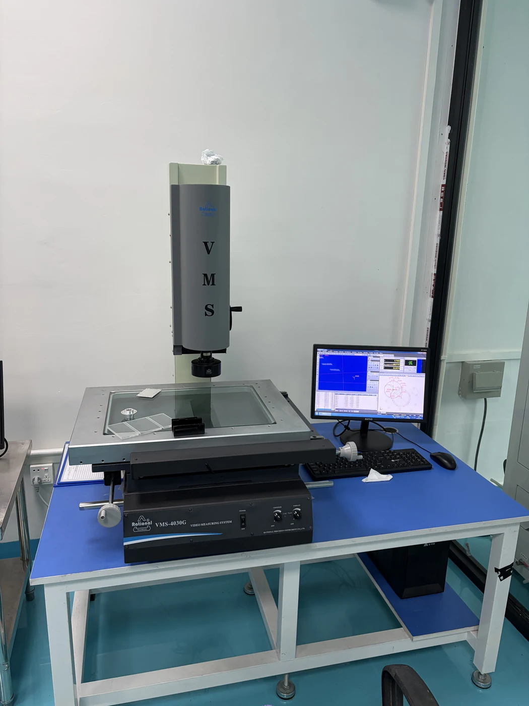 Vision measurement workstation
